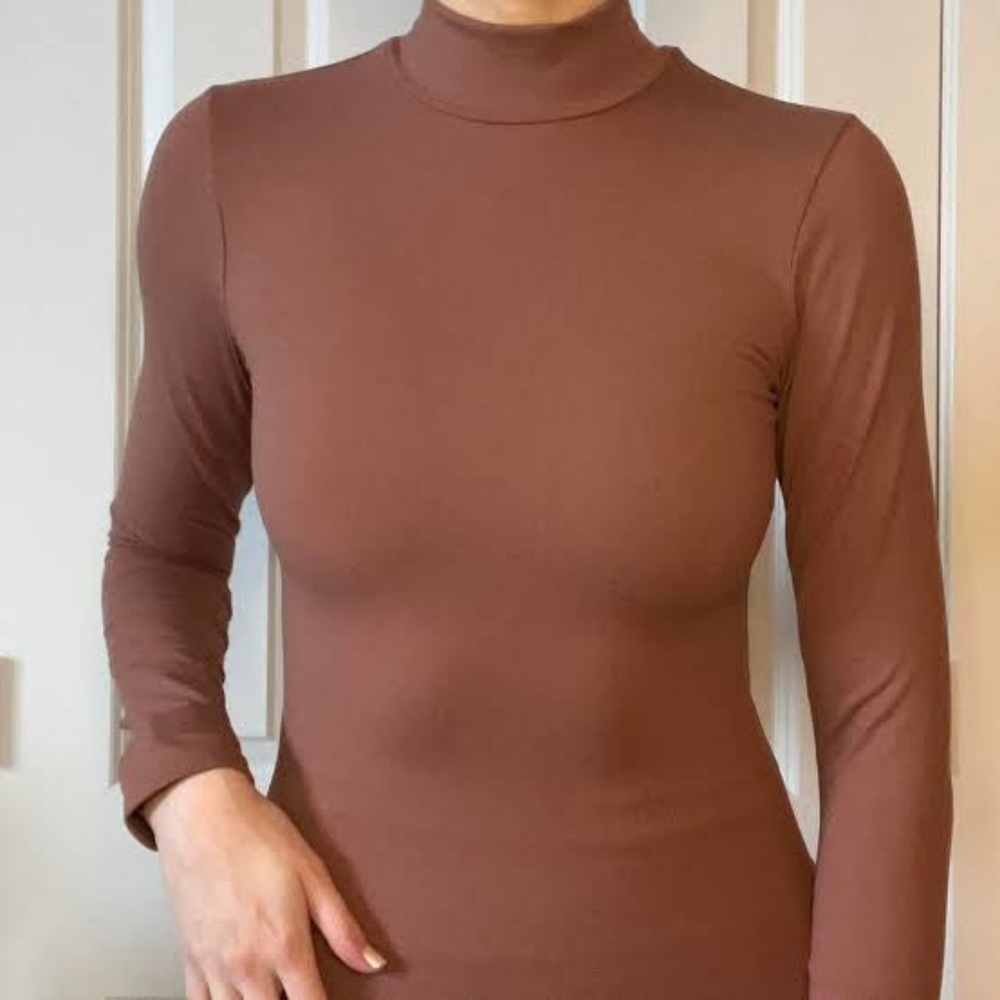 Abercrombie mock neck brown bodysuit Soft A&F Collection